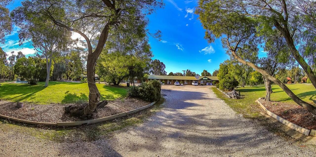 Mountain View Motor Inn & Holiday Lodges Halls Gap Exterior foto